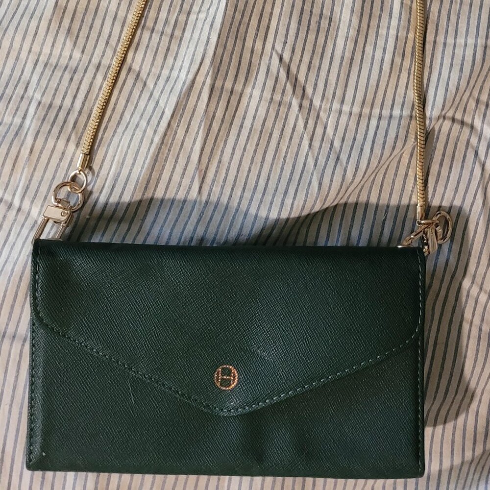 Habitu green phone wallet with strap for iPhone 12 or 13